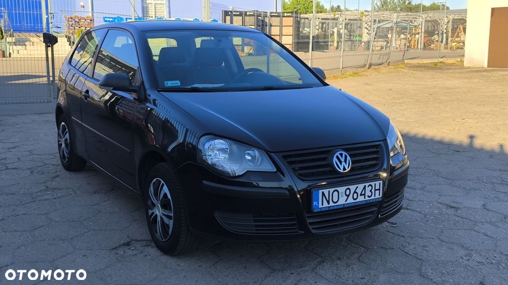 Volkswagen Polo - 2