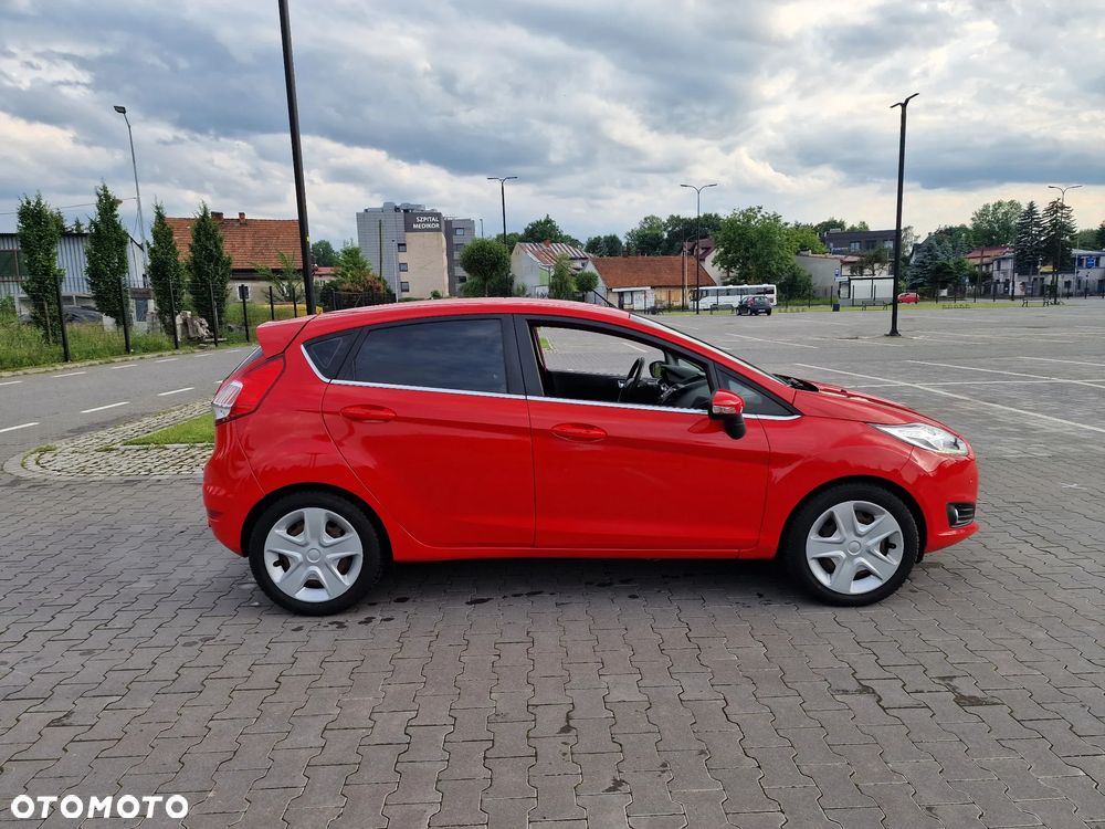 Ford Fiesta - 37