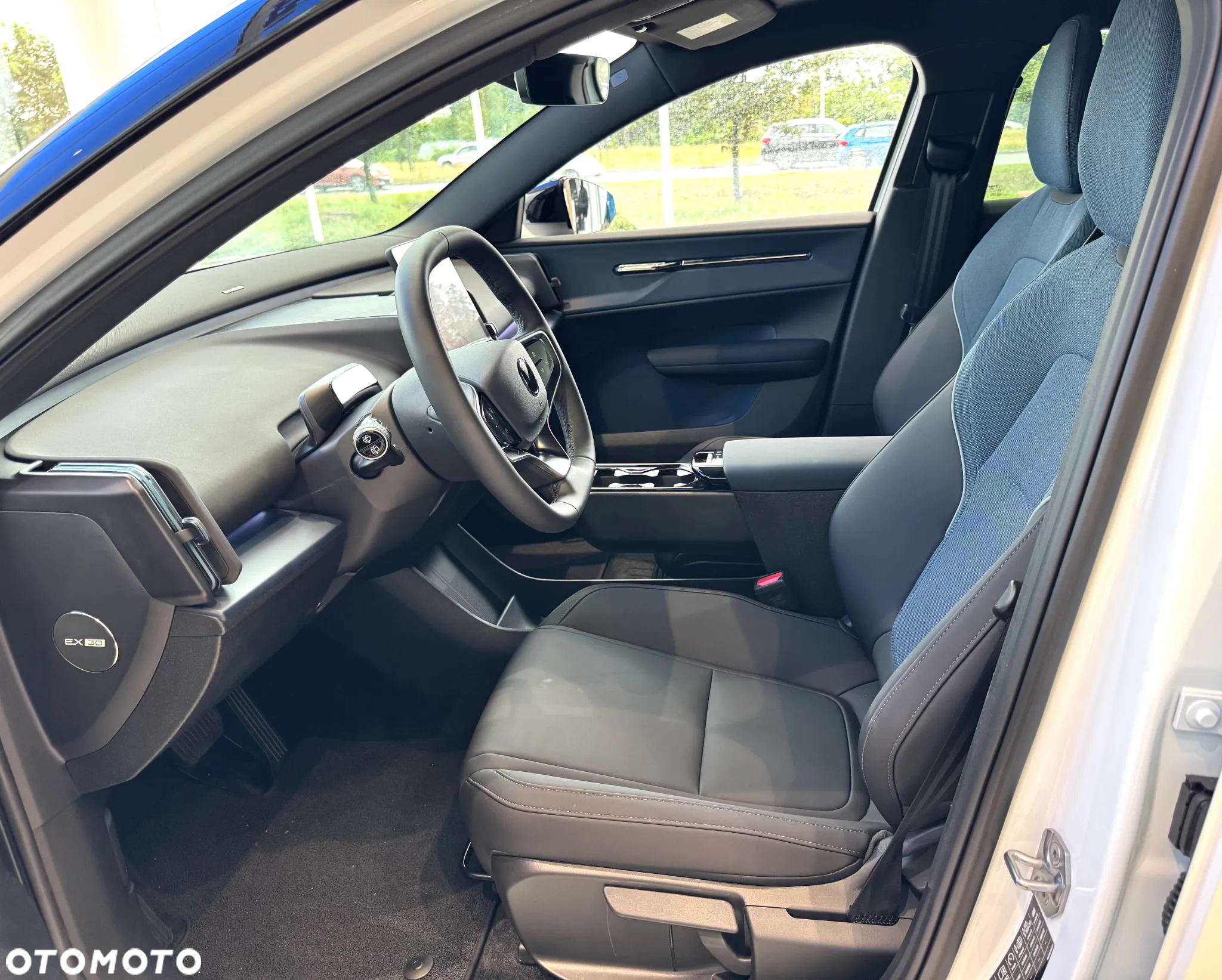 Volvo EX30 69kWh Single Motor Long Range Plus - 7
