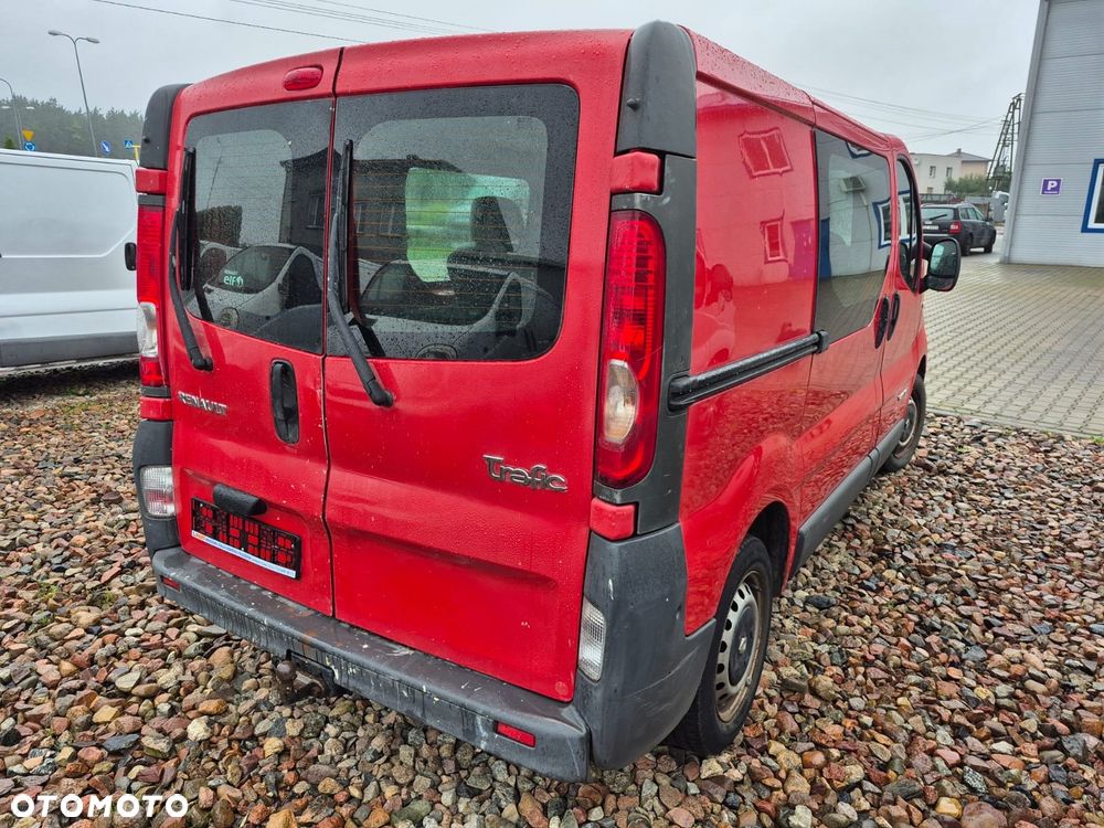 Renault Trafic 2.0 16v benzyna brygadówka doka - 3