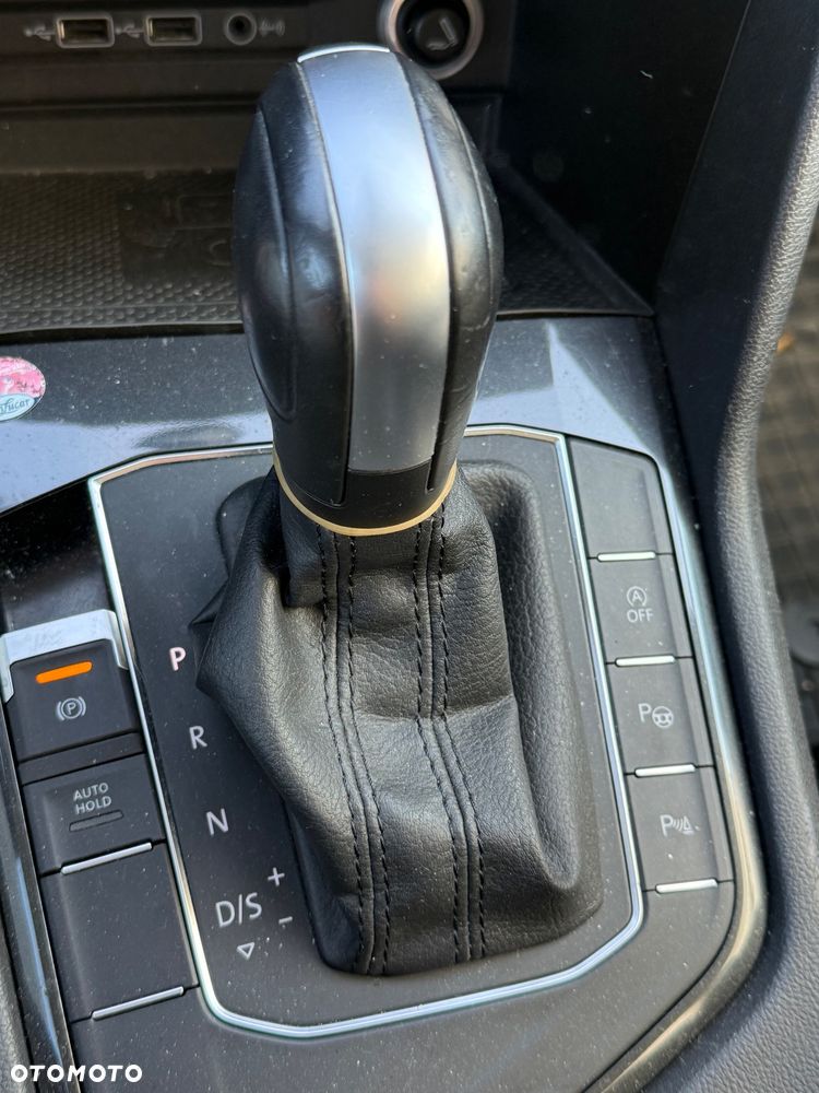 Volkswagen Tiguan - 6