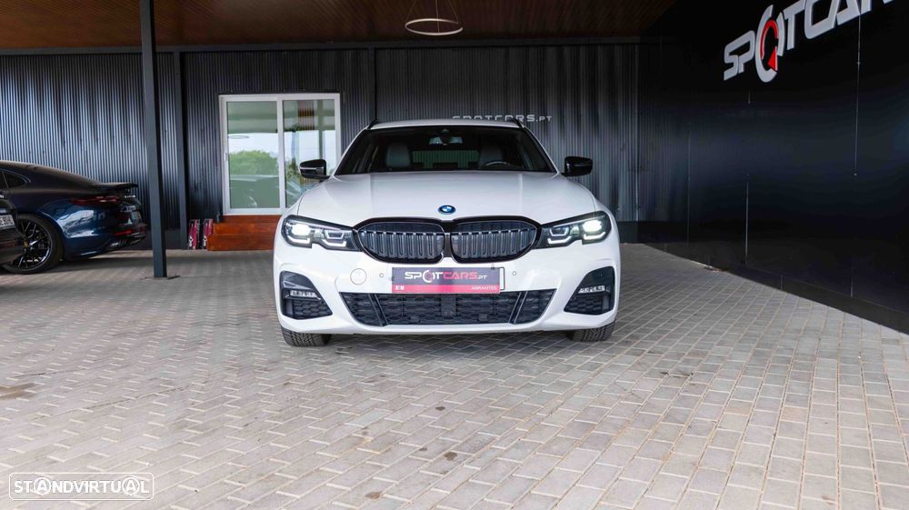 BMW 330 e Touring Pack Desportivo M Pro Auto - 2