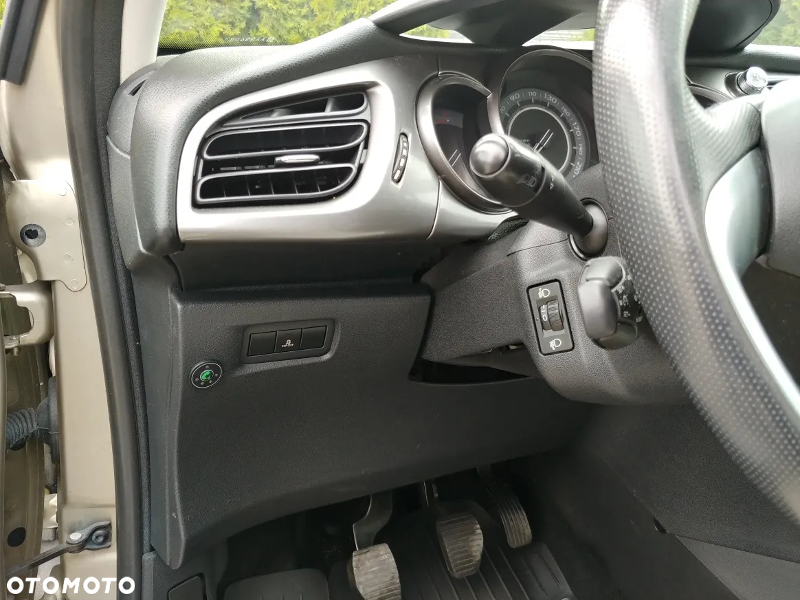 Citroën C3 1.4 Exclusive - 18