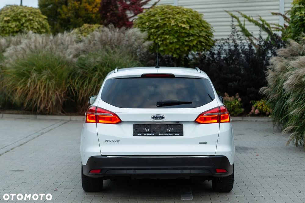 Ford Focus - 19