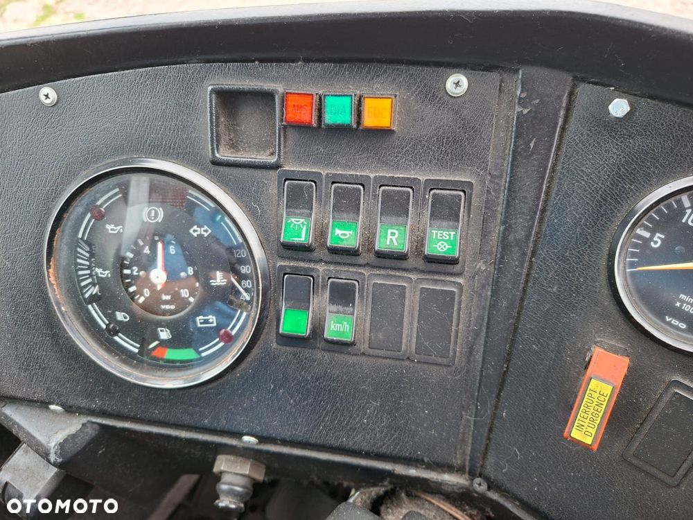 Van Hool 815 - 5