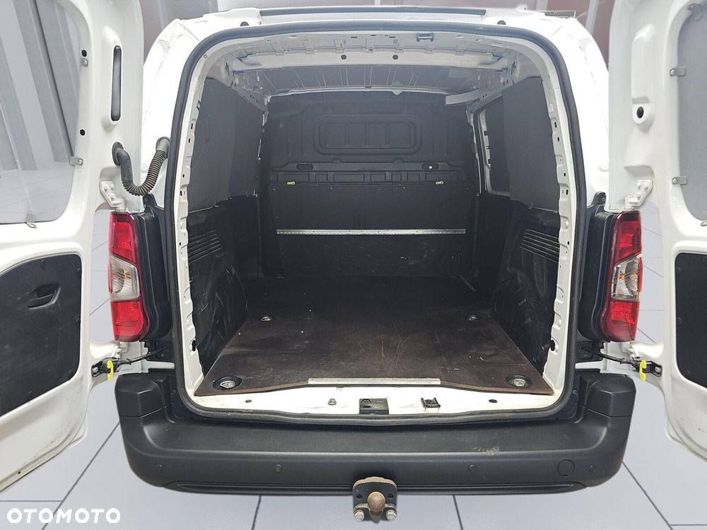 Toyota ProAce 2.3T 1.5 D-4D 100KM std Furgon Active - 14
