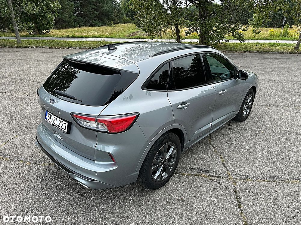 Ford Kuga 1.5 EcoBoost ST-LINE X - 24