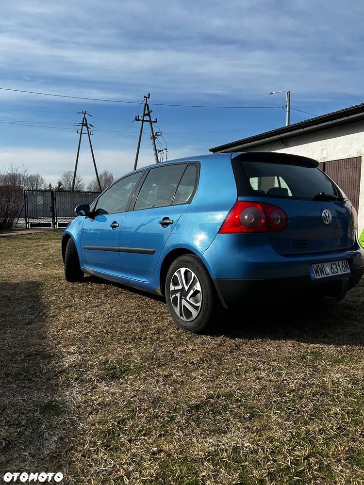 Volkswagen Golf 1.9 TDI Trendline - 4