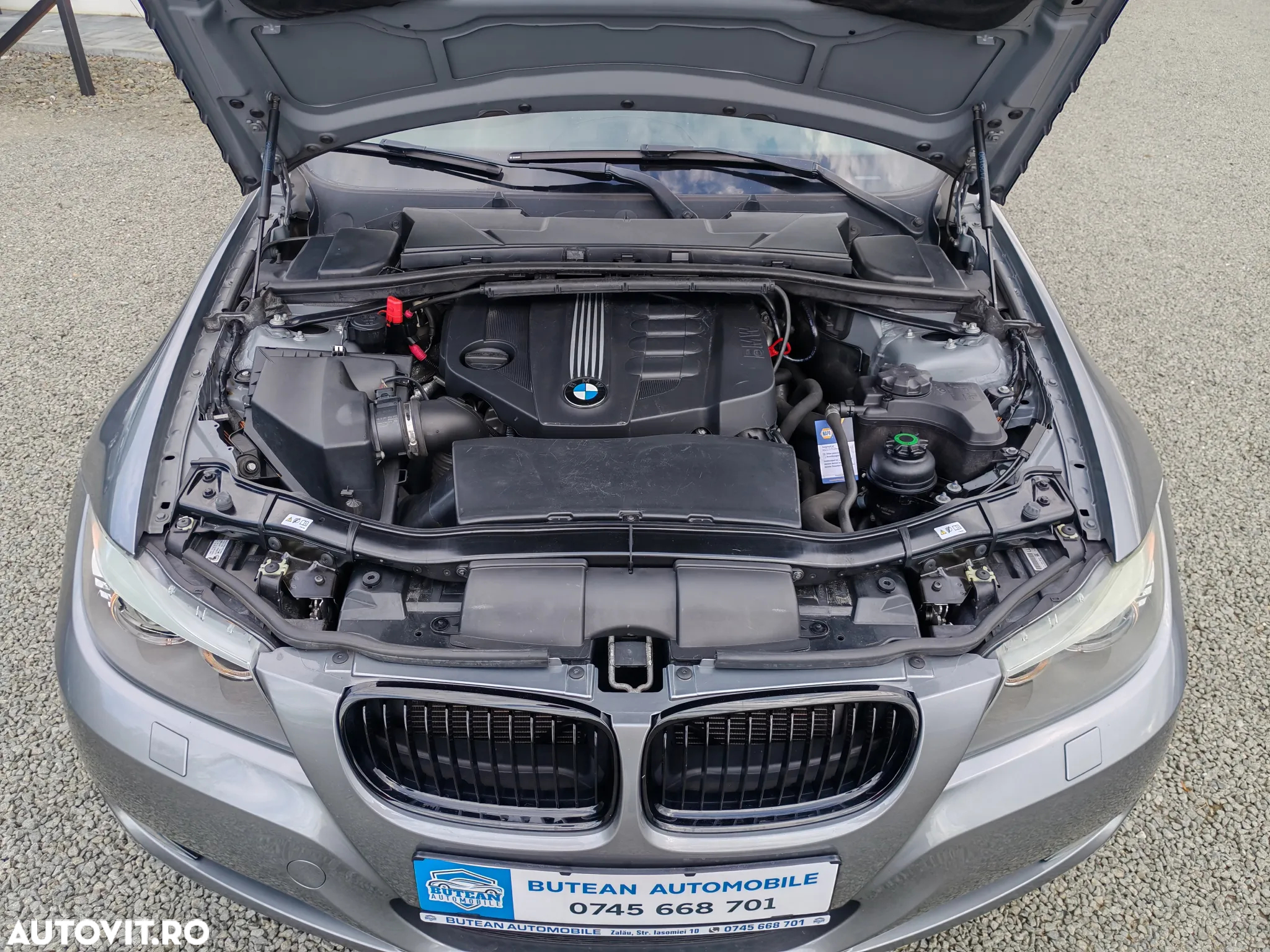 BMW Seria 3 318d Touring Aut. Modern Line - 32