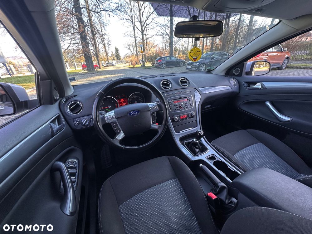 Ford Mondeo 1.6 TDCi Ambiente - 18