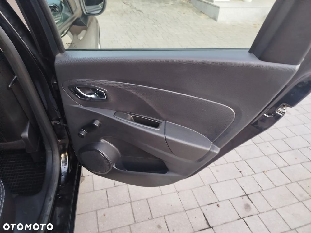 Renault Clio 1.2 16V 75 LIMITED - 18