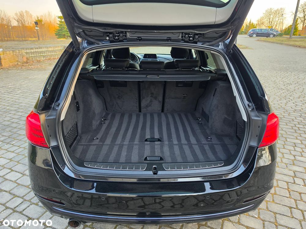 BMW Seria 3 318d Edition M Sport Shadow - 20