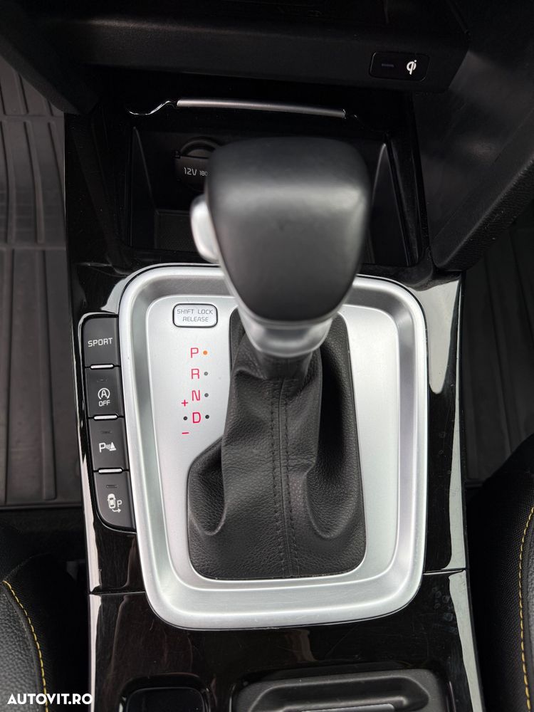 Kia XCeed 1.6 CRDi DCT7 LAUNCH EDITION - 25