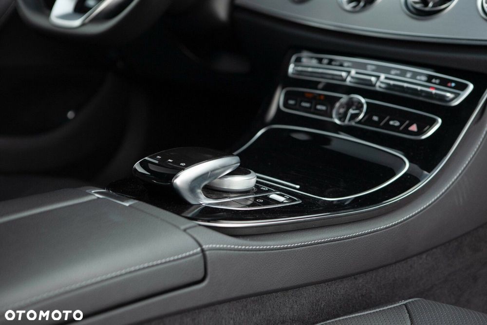 Mercedes-Benz CLS - 33