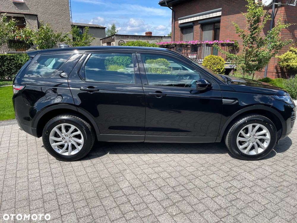 Land Rover Discovery Sport 2.0 TD4 HSE - 4