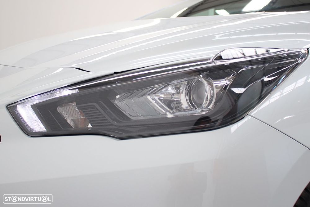 Nissan Micra 1.0 IG-T N-Design Black - 6