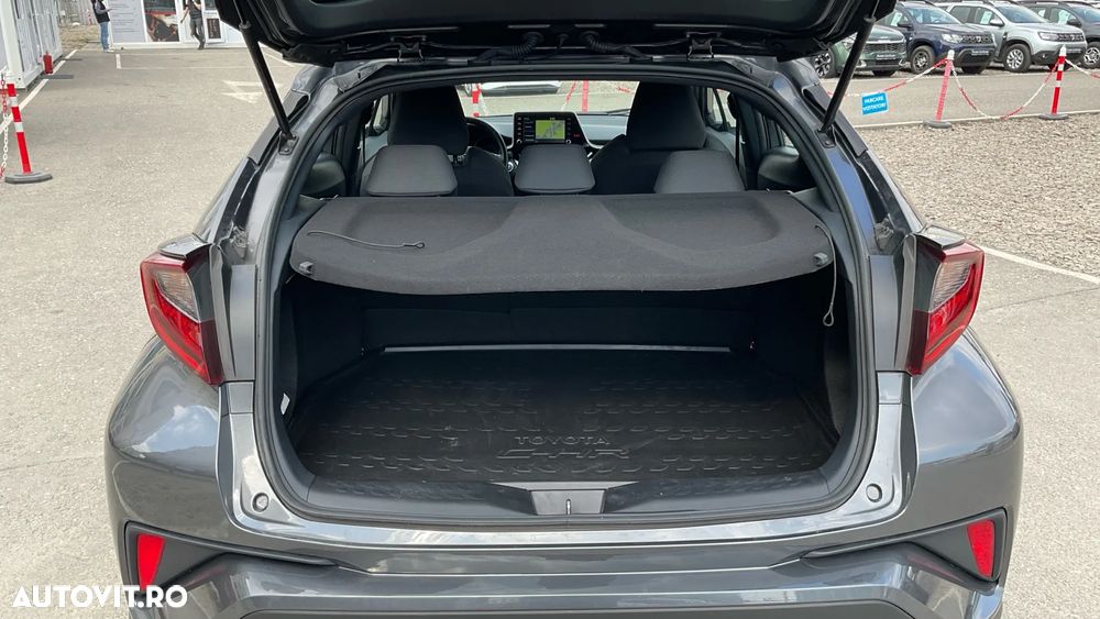 Toyota C-HR 1.8 HSD 122 CP 4x2 CVT Core - 11