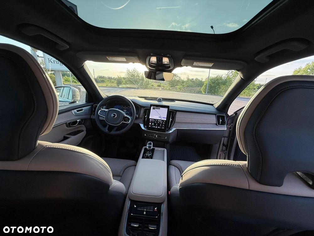 Volvo XC 90 - 19