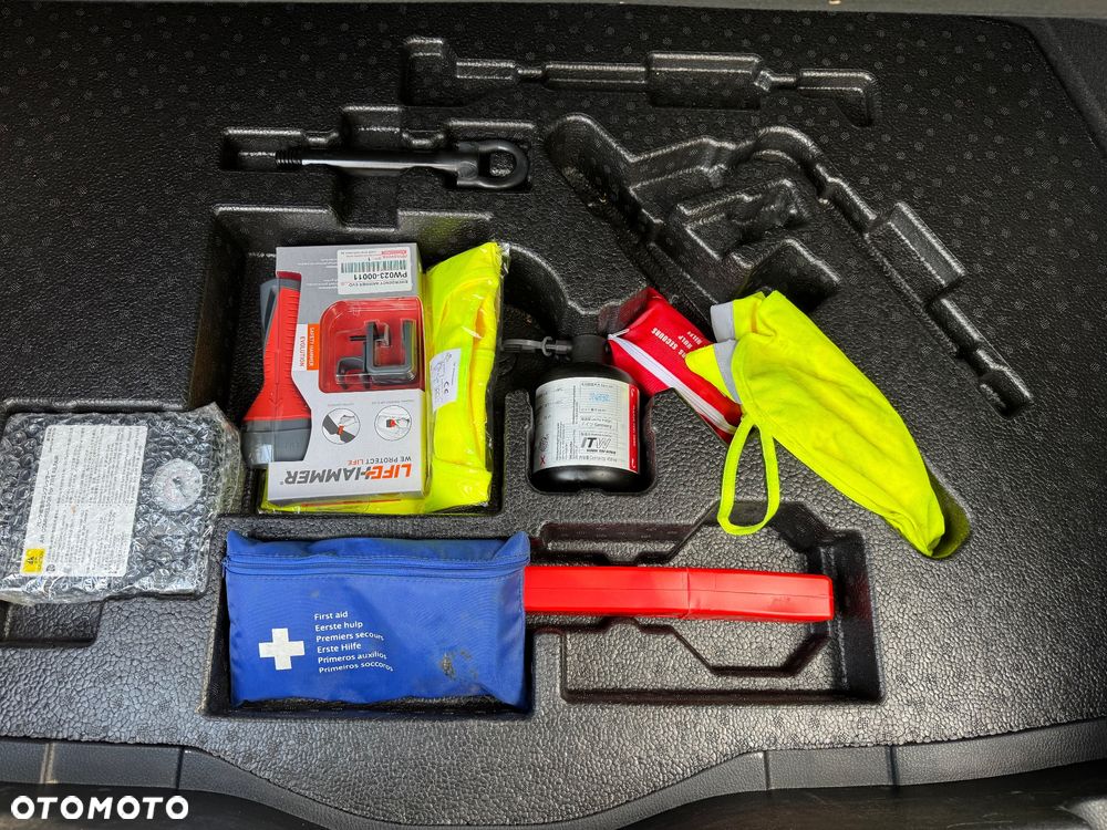 Toyota C-HR 1.8 Hybrid Executive - 25