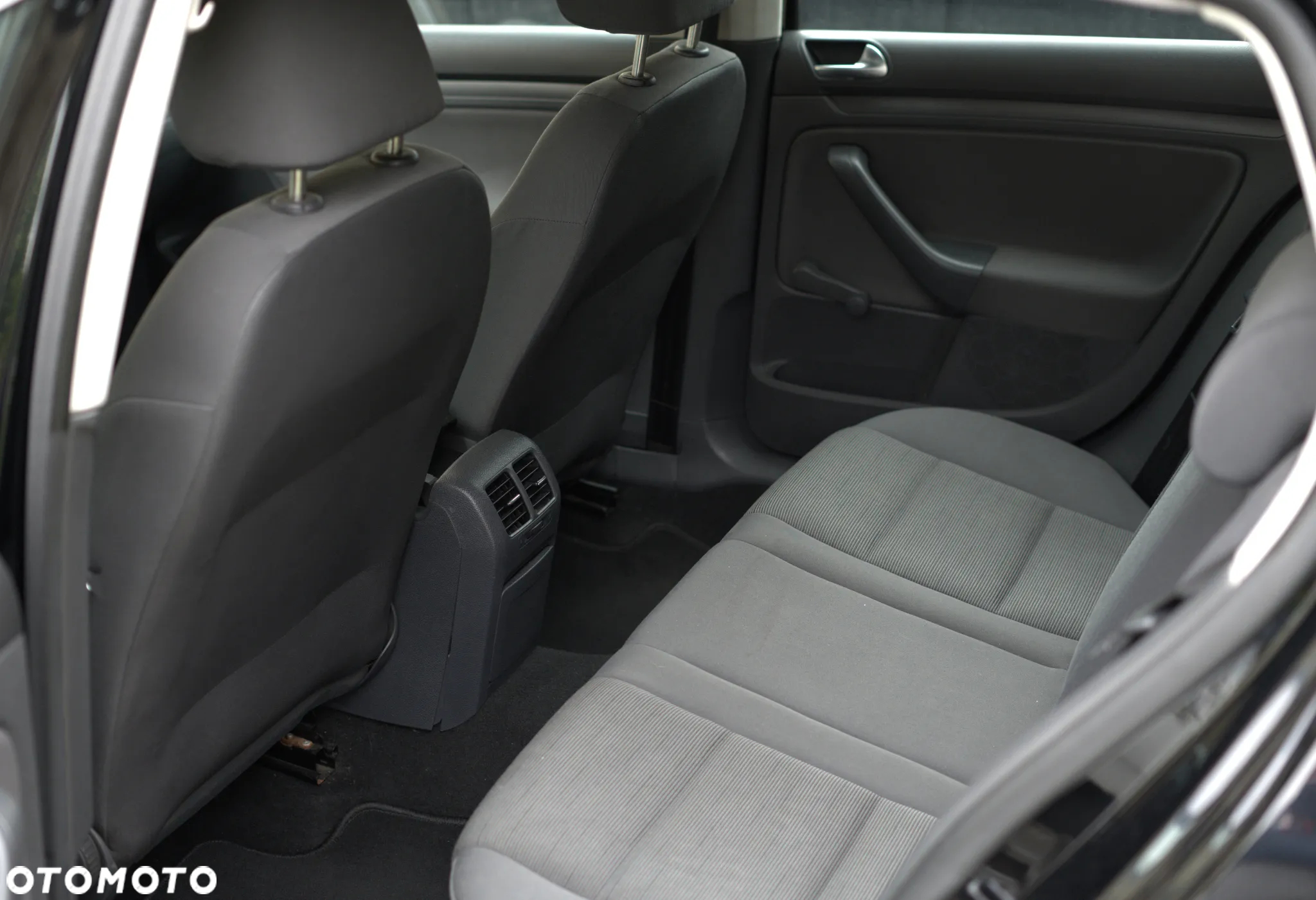 Volkswagen Golf V 1.9 TDI Trendline - 5