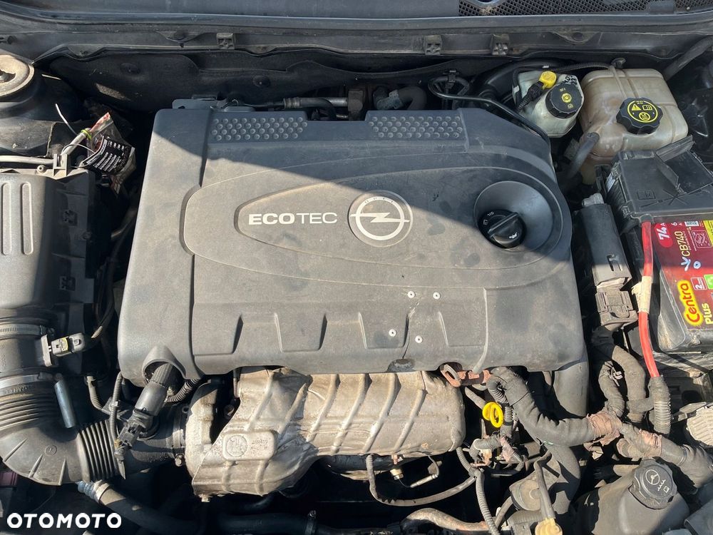 OPEL INSIGNIA SKRZYNIA BIEGÓW MANUALNA ozn. F40 - 4