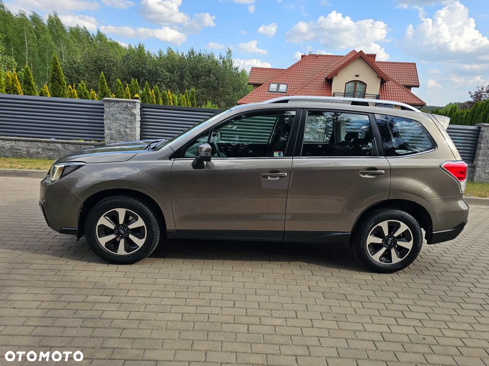 Subaru Forester 2.0 i Exclusive Lineartronic - 5
