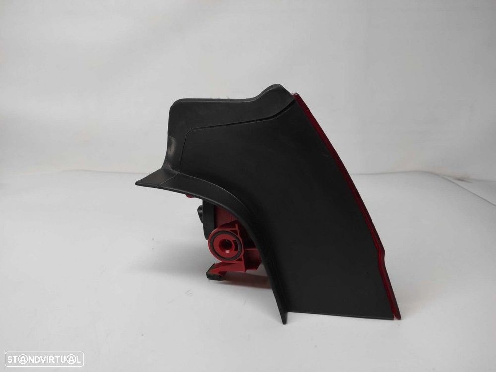 FAROLIM TRASEIRO DIREITO SEAT EXEO BERLINA (3R2) REFERENCE - 2