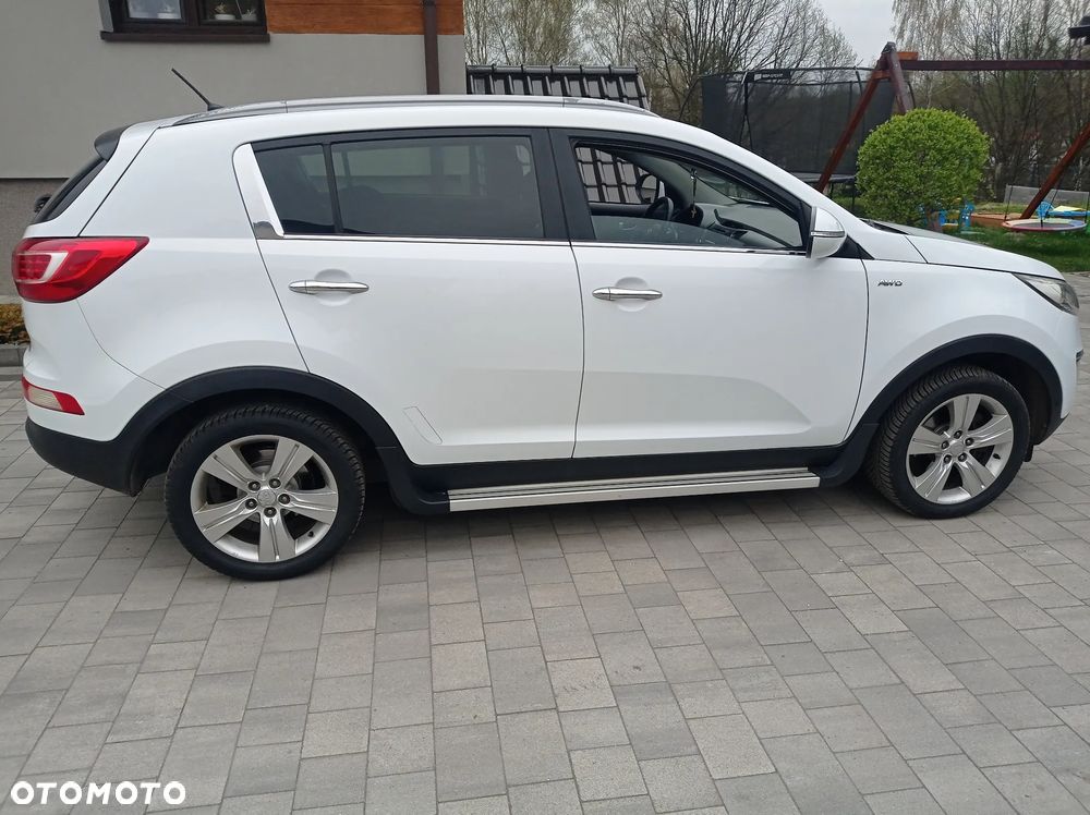 Kia Sportage 2,0 CRDI AWD Dream-Team Edition - 2