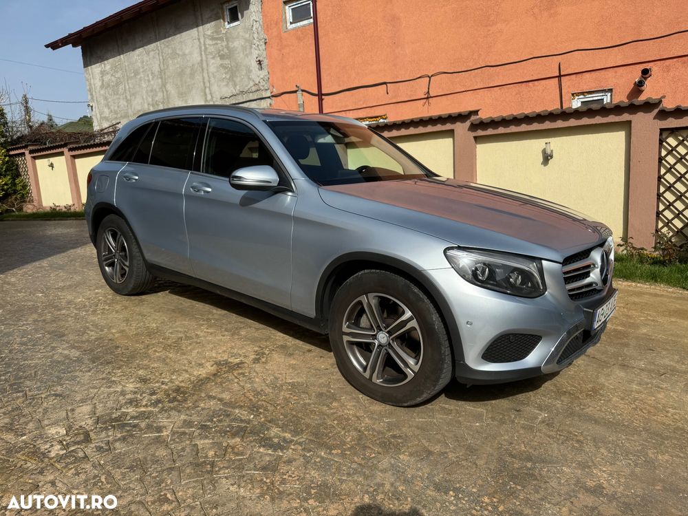 Mercedes-Benz GLC 220 d 4Matic 9G-TRONIC - 2