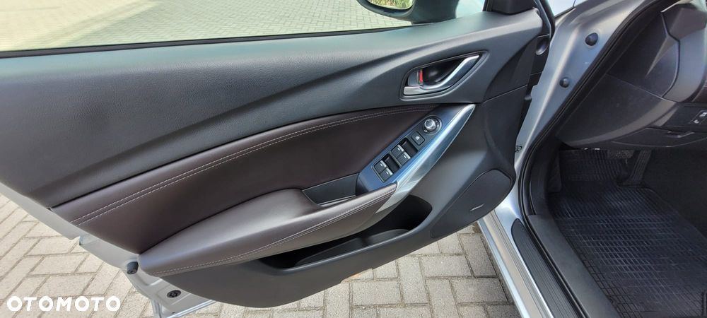 Mazda 6 SKYACTIV-D 175 Drive i-ELOOP Sports-Line - 12