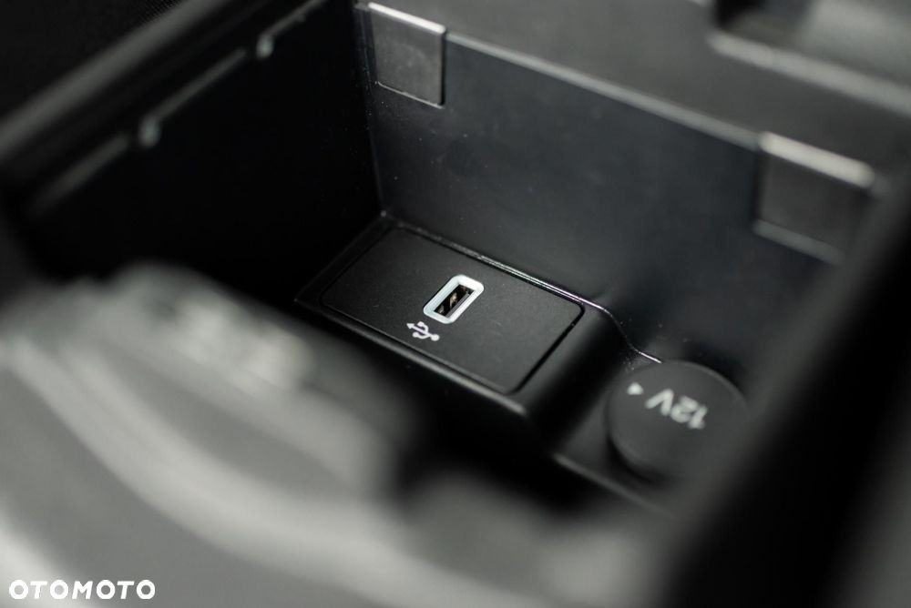 Ford Focus 2.0 TDCi SYNC Edition ASS PowerShift - 30