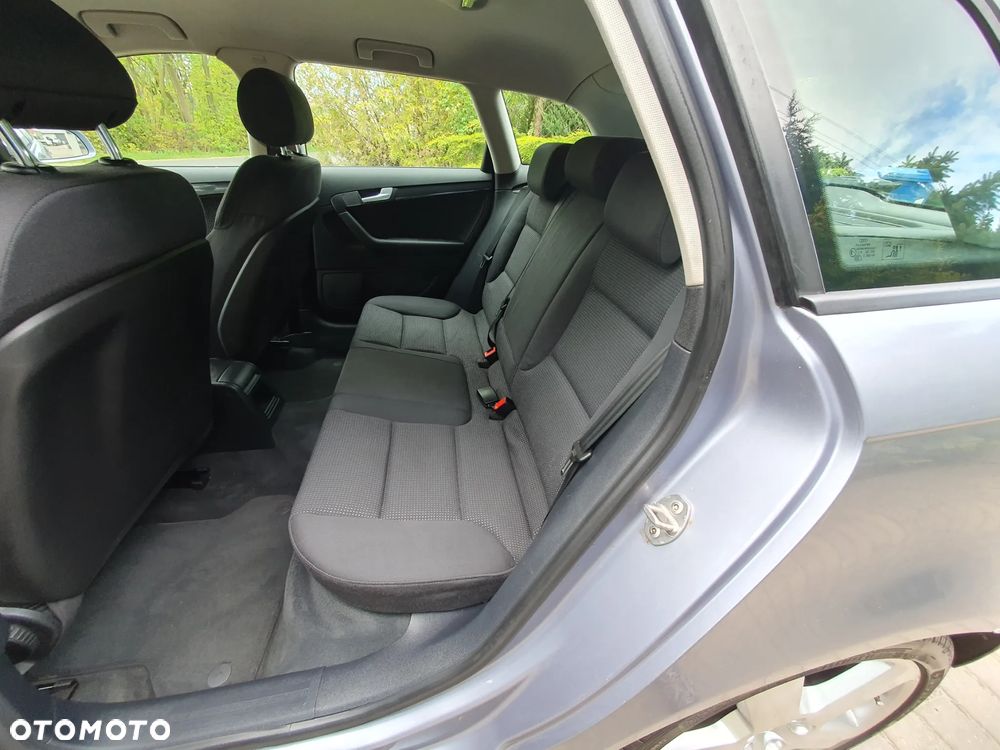 Audi A3 Sportback 2.0 TDI Ambiente - 11