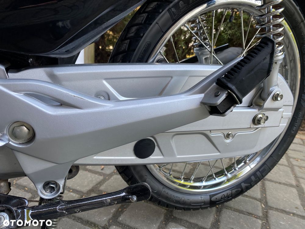 Suzuki Address - 17