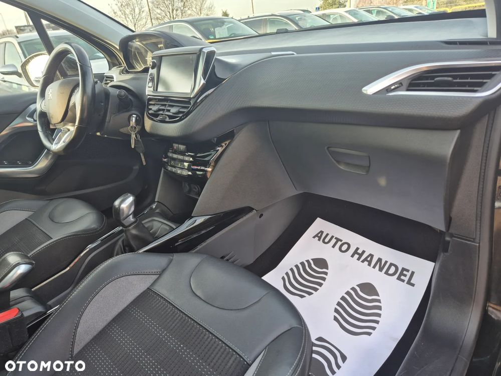 Peugeot 2008 PureTech 110 Stop&Start Allure - 25