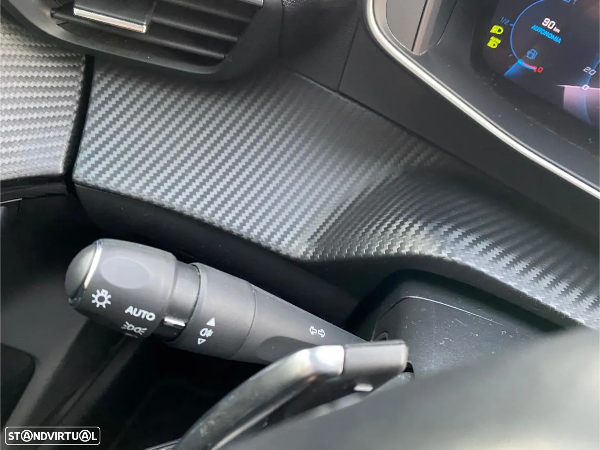 Peugeot 208 1.2 PureTech GT Line EAT8 - 31