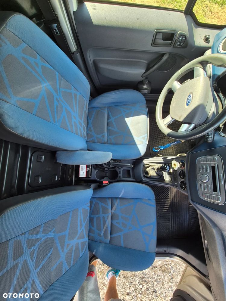 Ford Transit connect - 10
