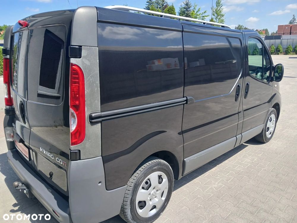 Opel VIVARO - 32