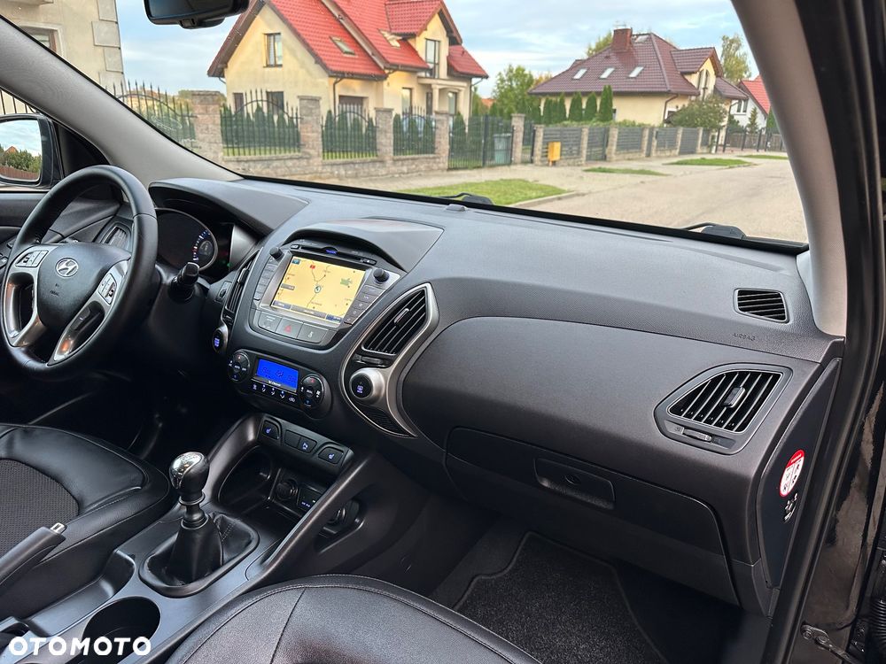 Hyundai ix35 1.6 2WD blue Style - 24