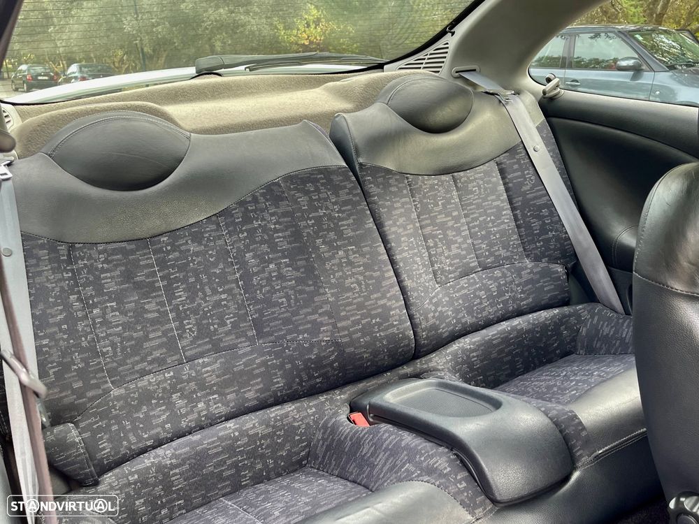 Renault Mégane Coupe 1.4 16V Privilège - 13