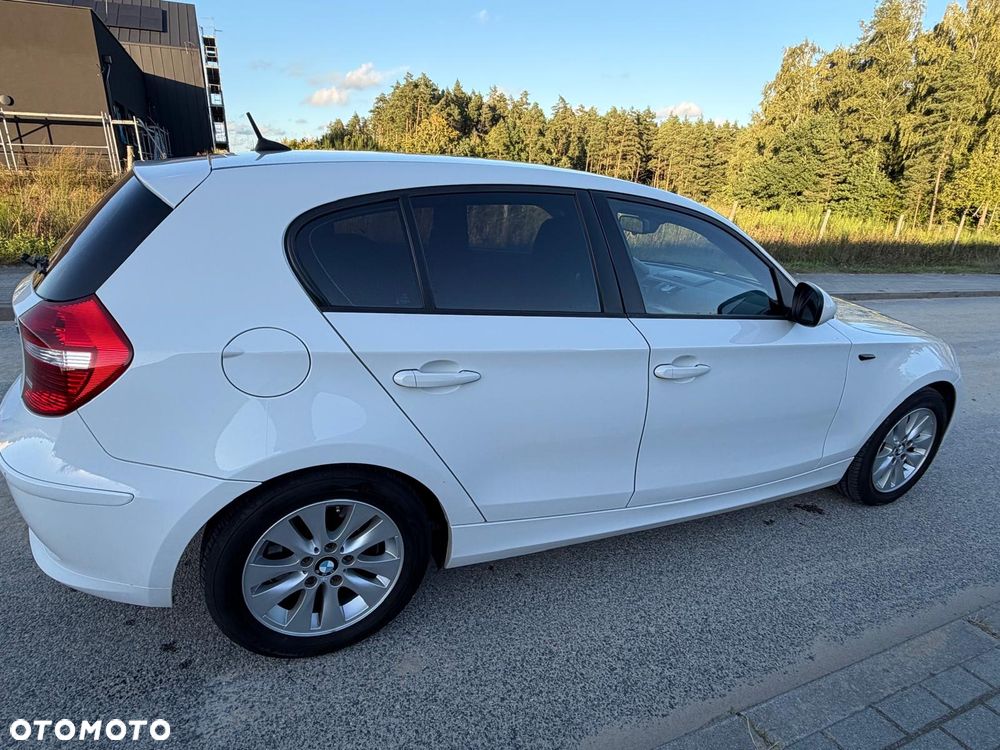BMW Seria 1 - 18