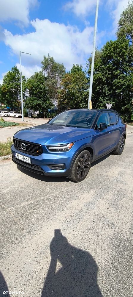 Volvo XC 40 T5 AWD R-Design - 1