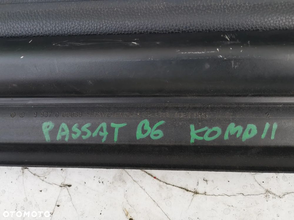 ROLETA BAGAŻNIKA VW PASSAT B6 Kombii - 5