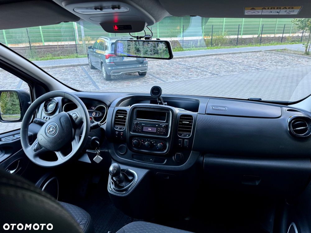 Opel Vivaro L2H1 2,9t Edition - 12