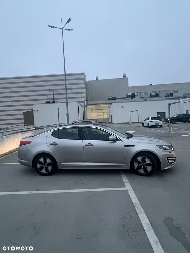 Kia Optima 2.0 Hybrid L - 2