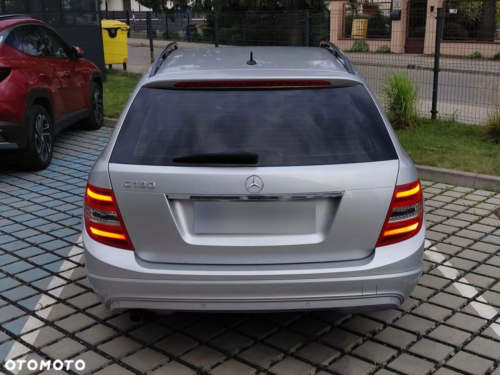 Mercedes-Benz Klasa C 180 CGI BlueEFFICIENCY - 5