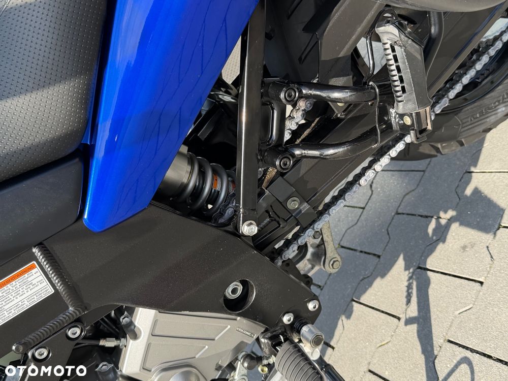Suzuki V-STROM - 29