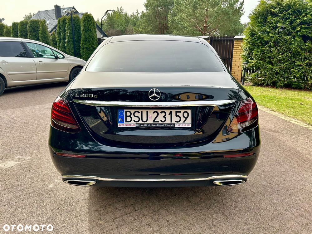 Mercedes-Benz Klasa E 200 d 9G-TRONIC - 8