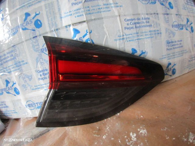 Farol Tras 9830097880 90194158 OPEL CORSA F 2020 1.5CDTI 100CV 5P Preto TE ORIGINAL - 1