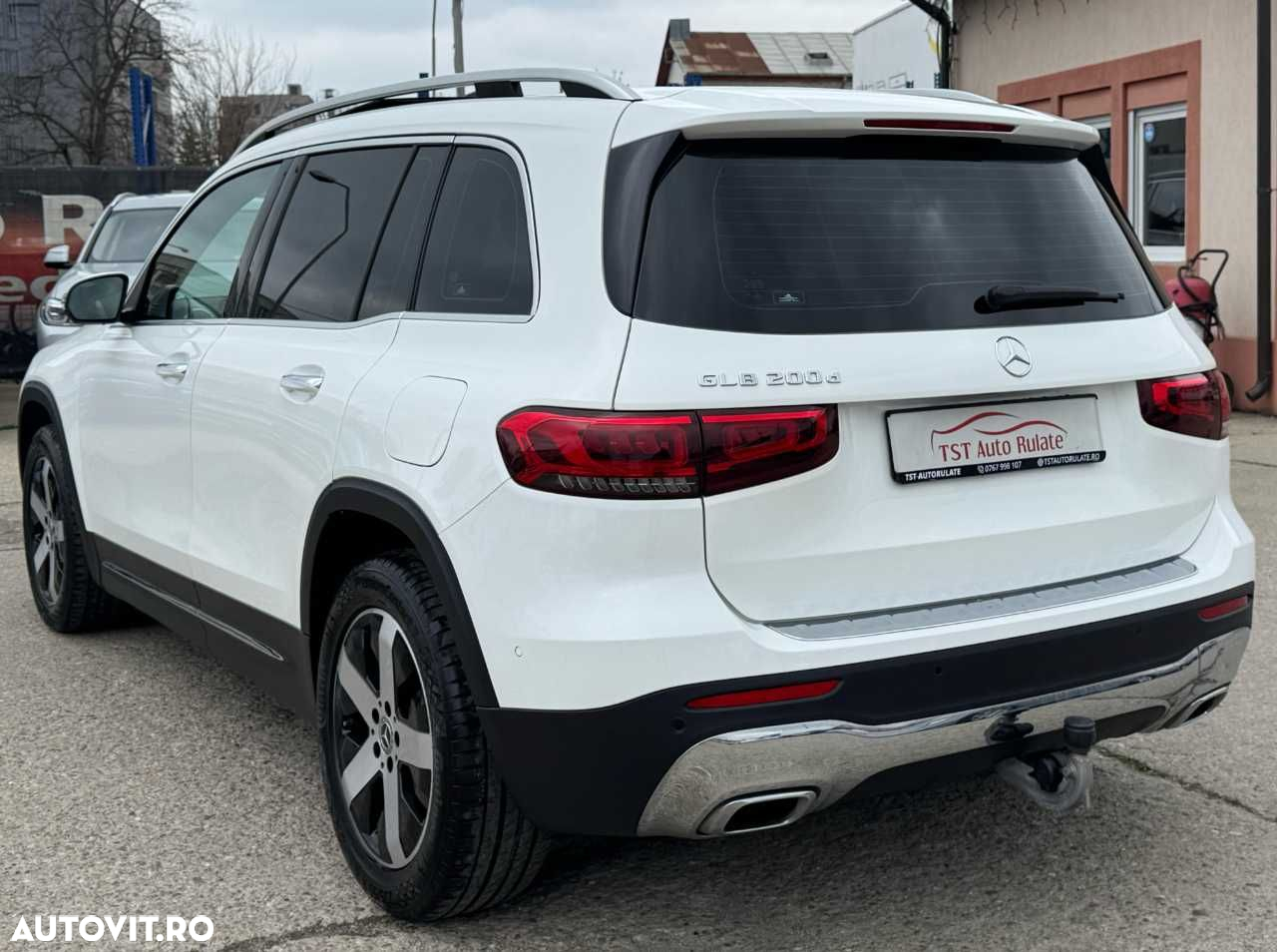 Mercedes-Benz GLB - 6