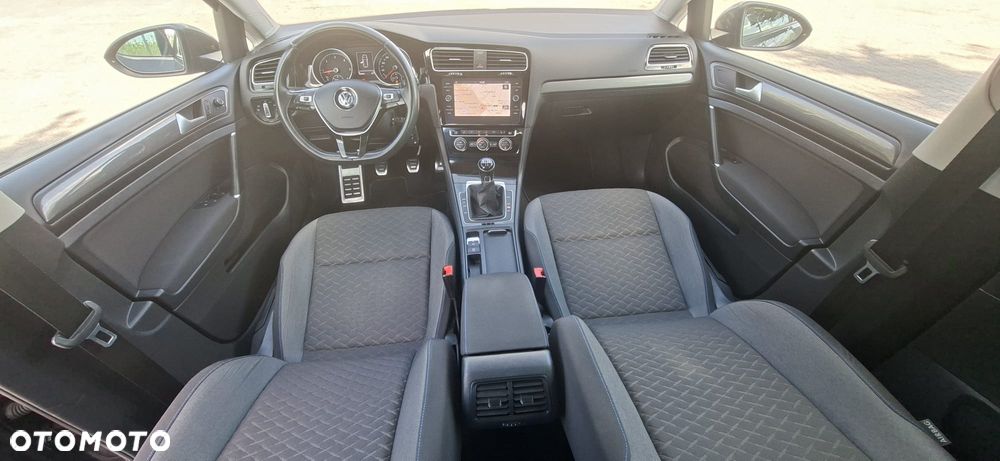 Volkswagen Golf 1.6 TDI SCR Join - 10